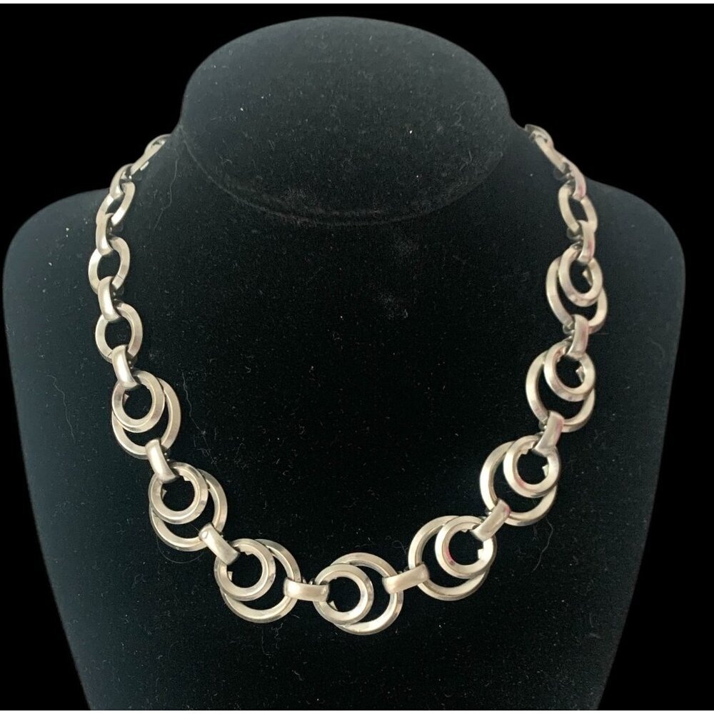 Industrial Silver-Tone Metal Choker Necklace Steampunk Circle Link Design